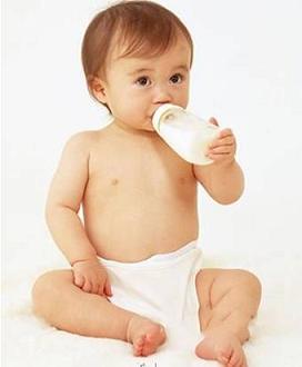 牛初乳 春季宝宝健康的秘诀饮食