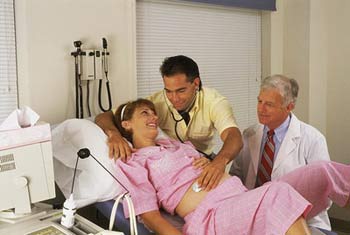 男医生检查,你介意吗?